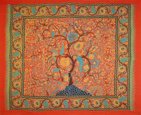  The Cypress Tree: A Tapestry Woven with Love and Loss